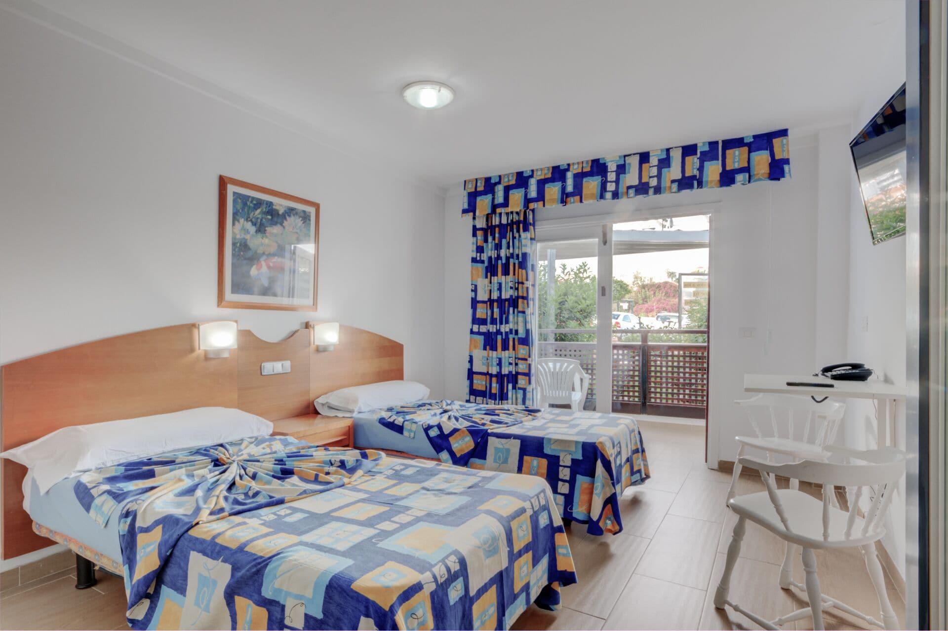 Aparthotel Pez Azul 3*