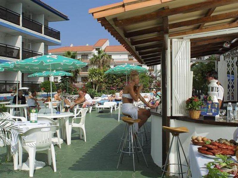 Pez Azul Aparthotel 3*
